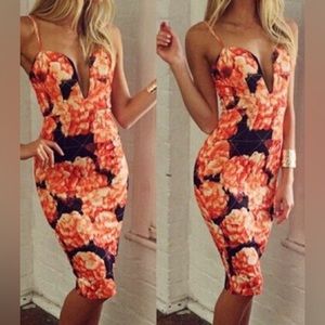 Shareen Collection V Neck Black and Orange Floral Print Dress Size 6